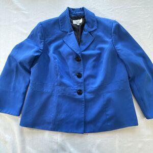 Le Suit Women’s Vibrant Blue Blazer Size 18W Single Breasted